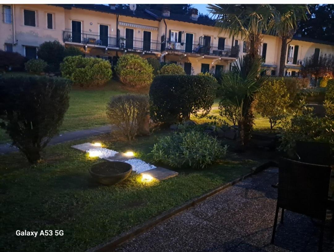 Villa Ina Lavena Ponte Tresa Exterior foto